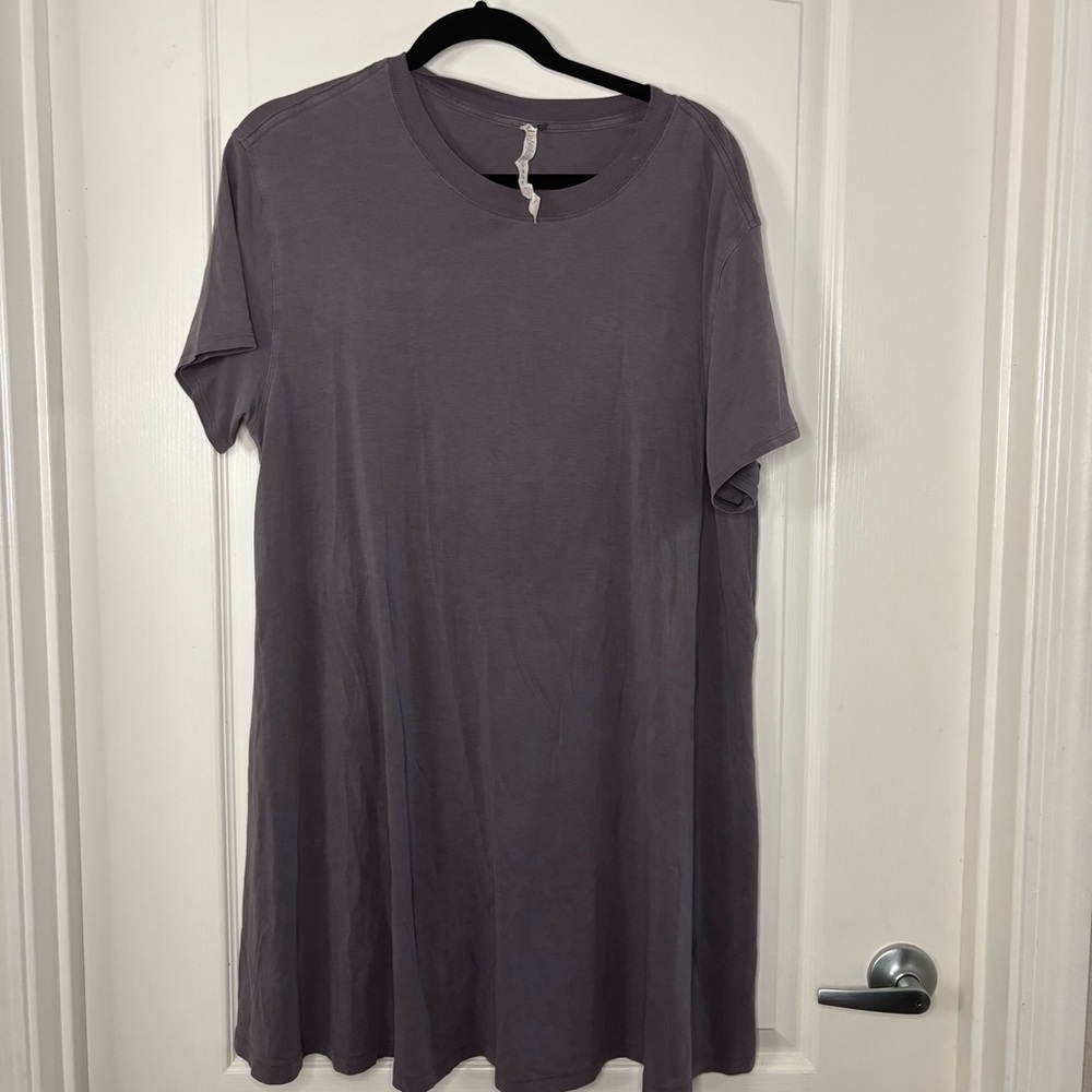 lululemon athletica Crewneck Tee Dress in Gray